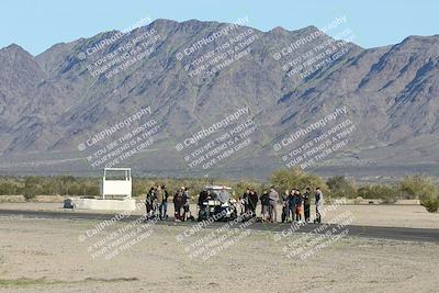 media/Jan-15-2026-Racers Edge (Thu) [[dfebeb70ab]]/1-Around the Pits-Track Walk/